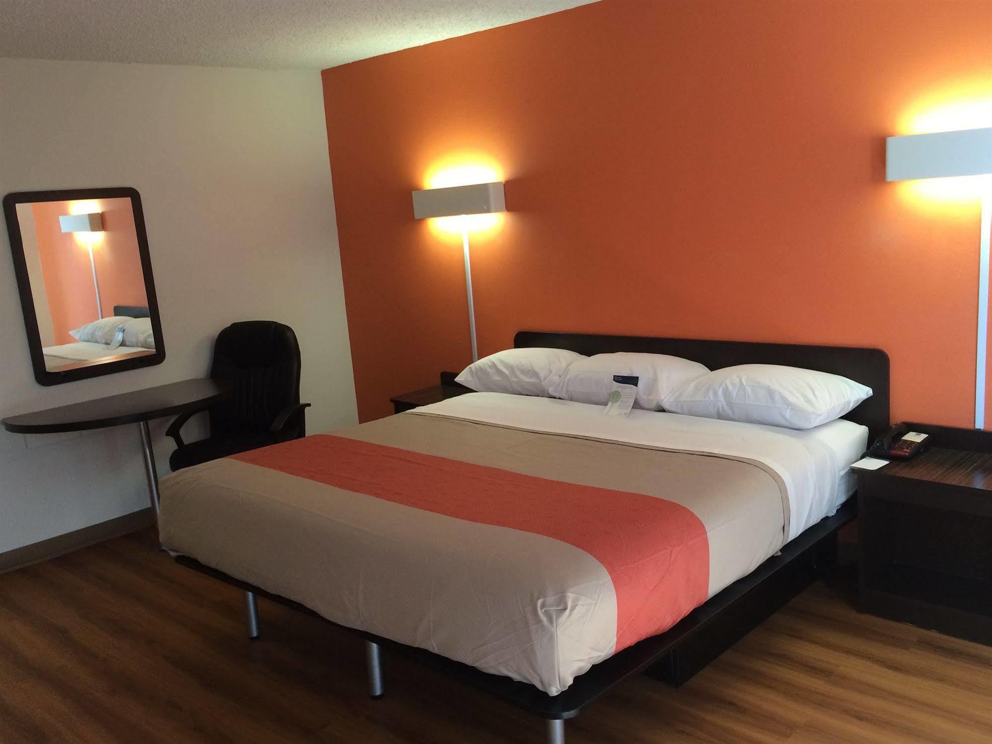 Motel 6-Fort Worth, Tx - Downtown East المظهر الخارجي الصورة